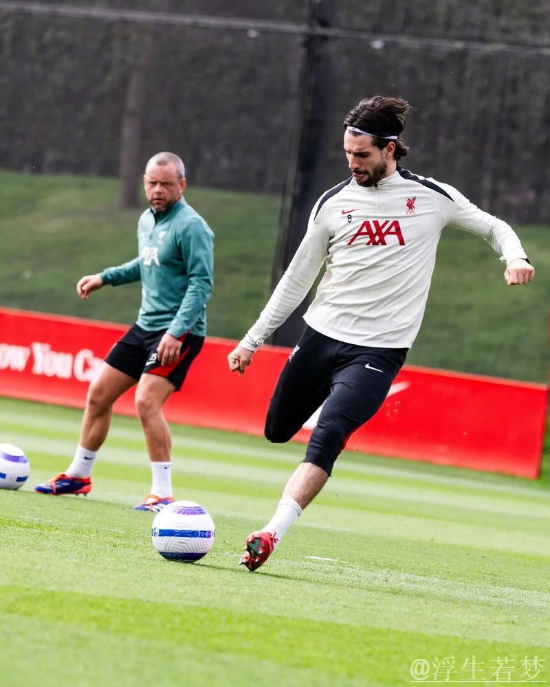 弗朗切斯科·托蒂两分钟极致发挥，令人难以置信的传奇！